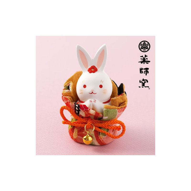 Lapin PRièRE dans une POChETTE en argile et chirimen (h8cm)
