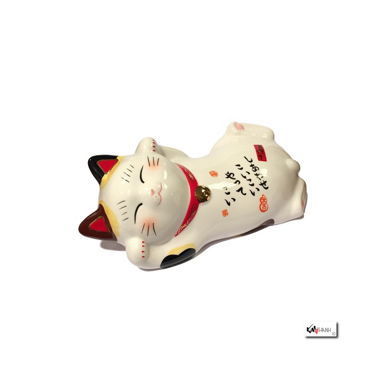 Tirelire-oreiller Maneki neko PETiT CâLiN en porcelaine (L27cm)