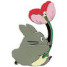 Broche Totoro gris avec une grande fleur - Mon voisin Totoro© (h4.2cm)