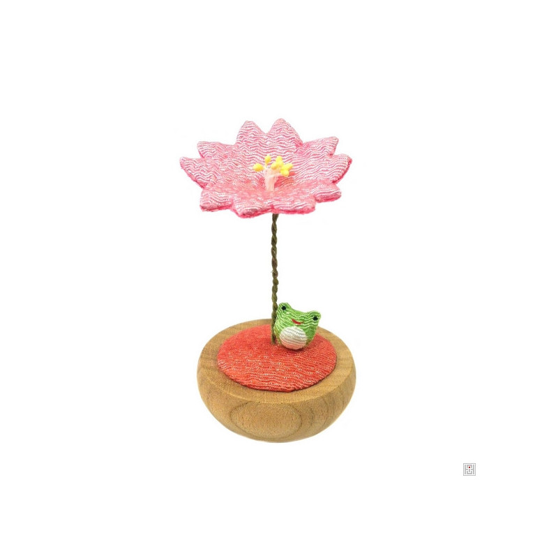 Culbuto yurayura en bois et chirimen GRENOUiLLE SAKURA (h7cm)