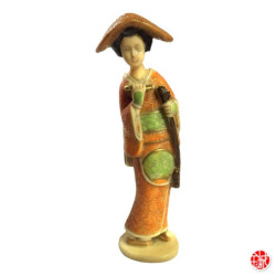 Geisha avec shamisen en ivoirine (h23cm)