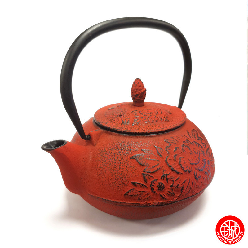 Théière en fonte chinoise PiVOiNES 0.80L rouge