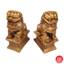 Chiens de Foo sur socle en résine doré (h10cm)