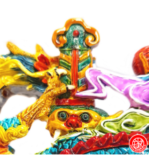 Dragon et épée Tao en résine peint à la main h20cm