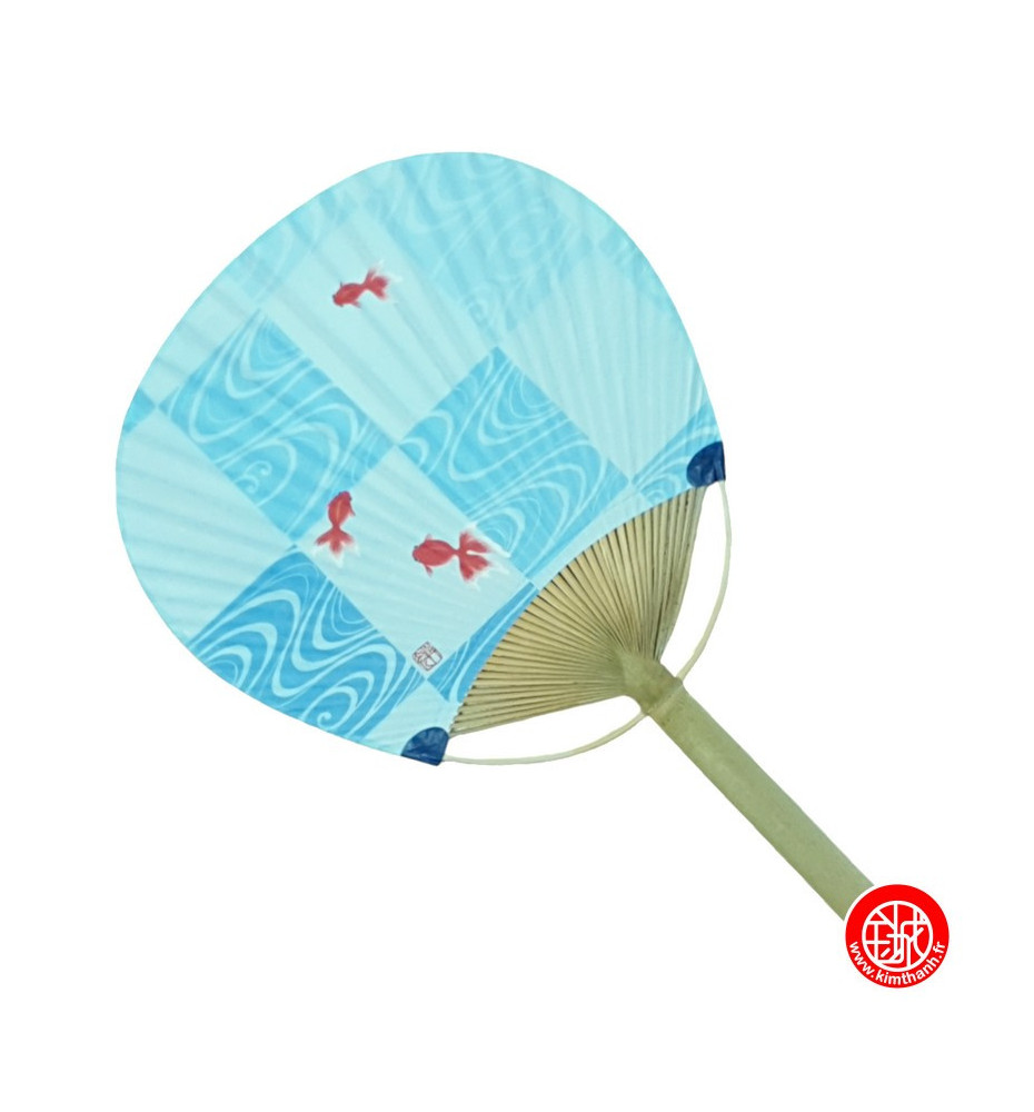 Eventail japonais rigide UChiWA en bambou et papier washi bleu KiNGYO (24*37.5cm)
