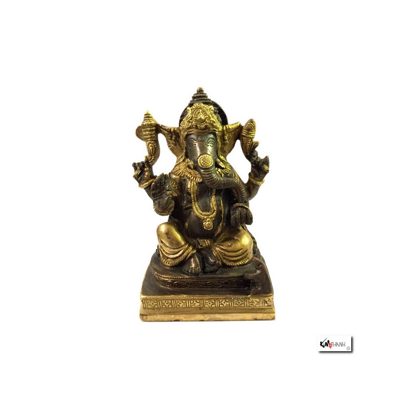 Ganesh assis en laiton sur socle carré (h4.5cm)