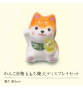 Boîte de 24 Figurine ShibA SALUTATiON noir en porcelaine h5cm (8 noirs / 16 roux)