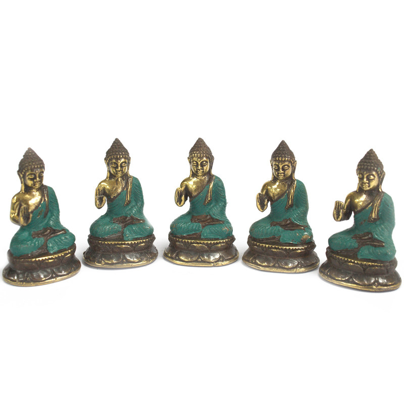 Bouddha assis en laiton doré et émail bleu-vert (h7cm)