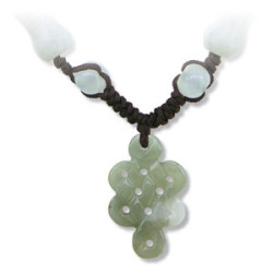 Pendentif NOEUD sans FiN en jade aventurine (Amour & Amitié)